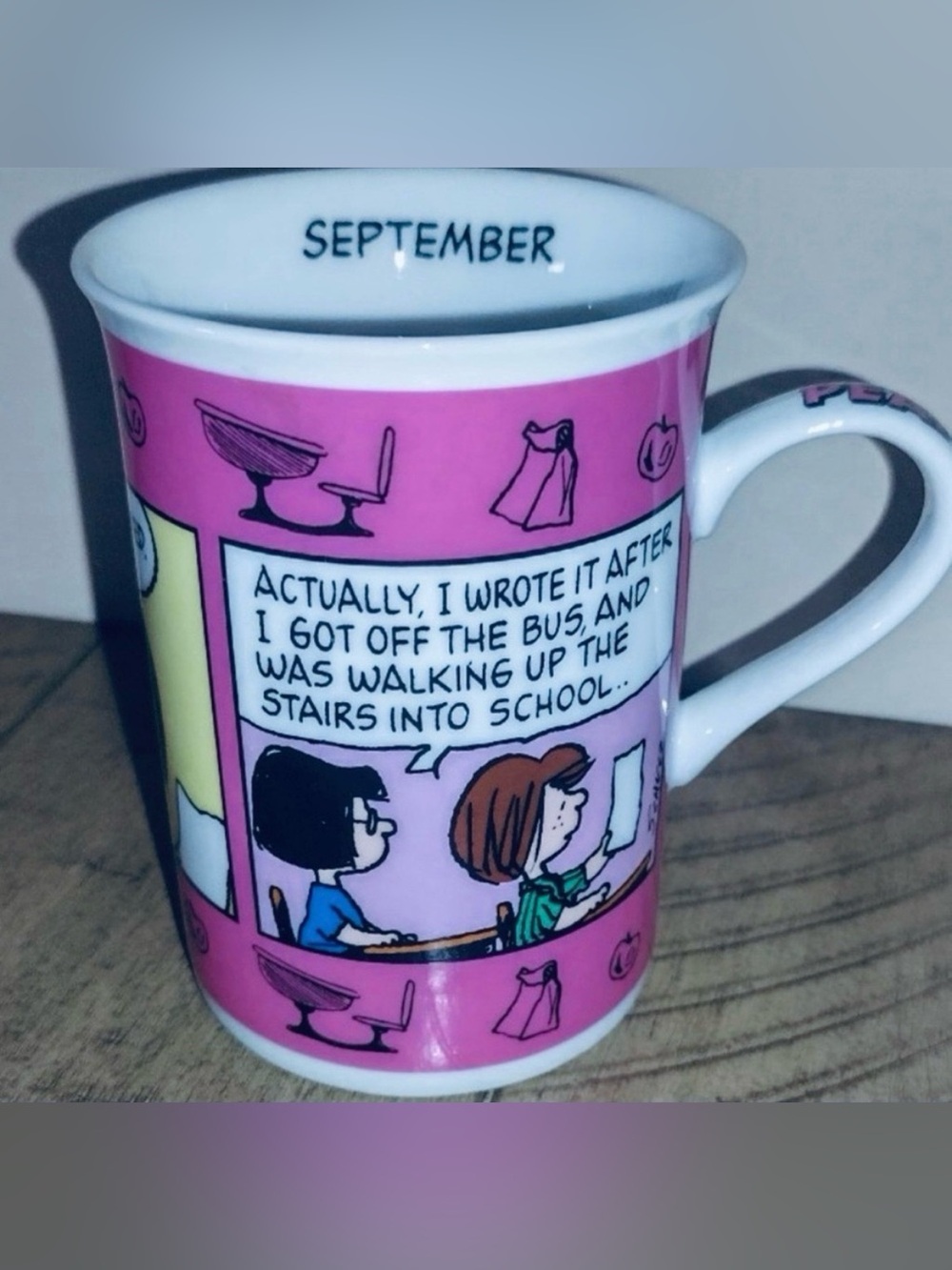 Danbury Mint Peanuts September Mug Snoopy Charlie Brown Comic Strip Calendar